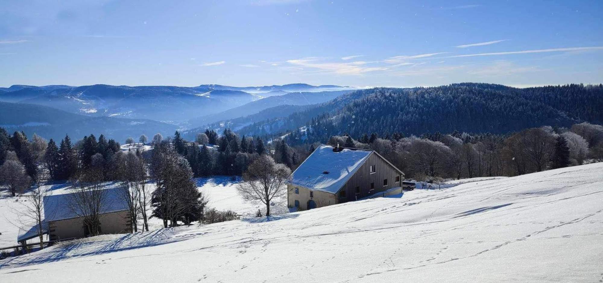 Maison D'Hotes Des Hauts De La Piquante Pierre Basse-sur-le-Rupt Luaran gambar